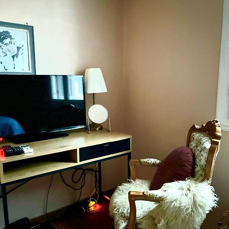 Retro Apartment Патра Экстерьер фото